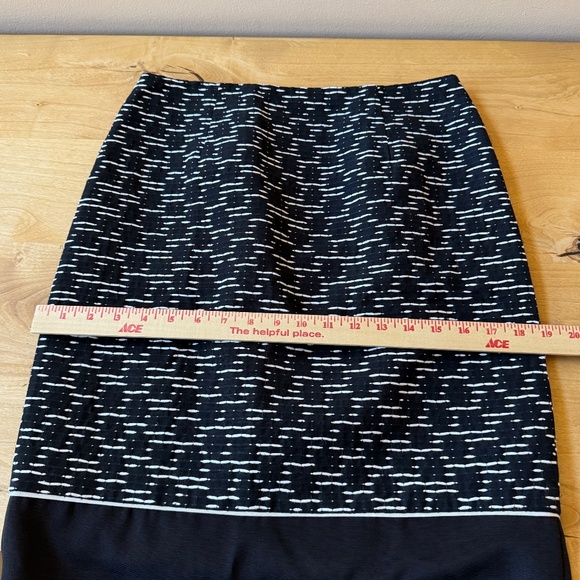 W WORTH SKIRT KNEE LENGTH PENCIL BACK ZIP BACK KNEE VENT CAREERCORE BUSINESS 6 - Picture 8 of 10